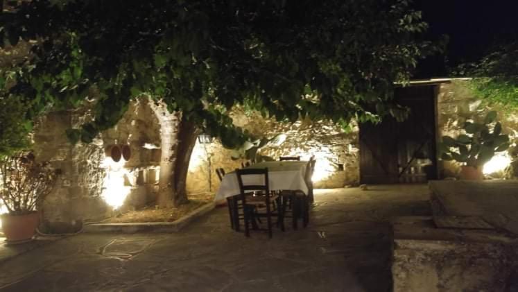 Amarakos Guesthouse Λειτουργεί Υπό Νέα Διεύθυνση Káto Akurdália Kültér fotó